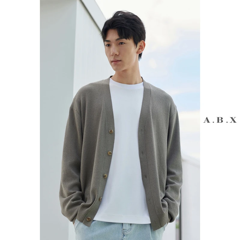 ABX 18支仿麻感面料 V领微阔四平针织开衫男