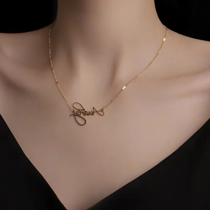 钛钢项链 气质英文字母项链女个性简约锁骨颈链ins冷淡风吊坠饰品