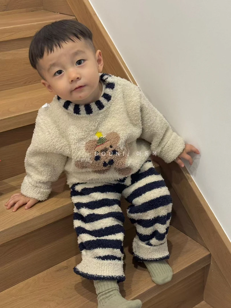豆泥kids 2024韩版新款儿童家居服套装舒适保暖宝宝毛毛衣圣诞节