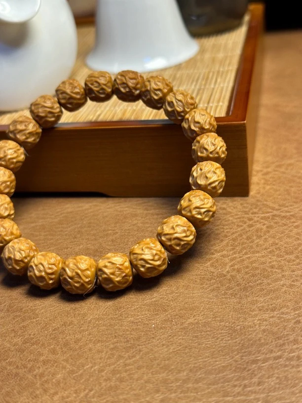 猴头核桃雕刻龙须老型儿手串单圈