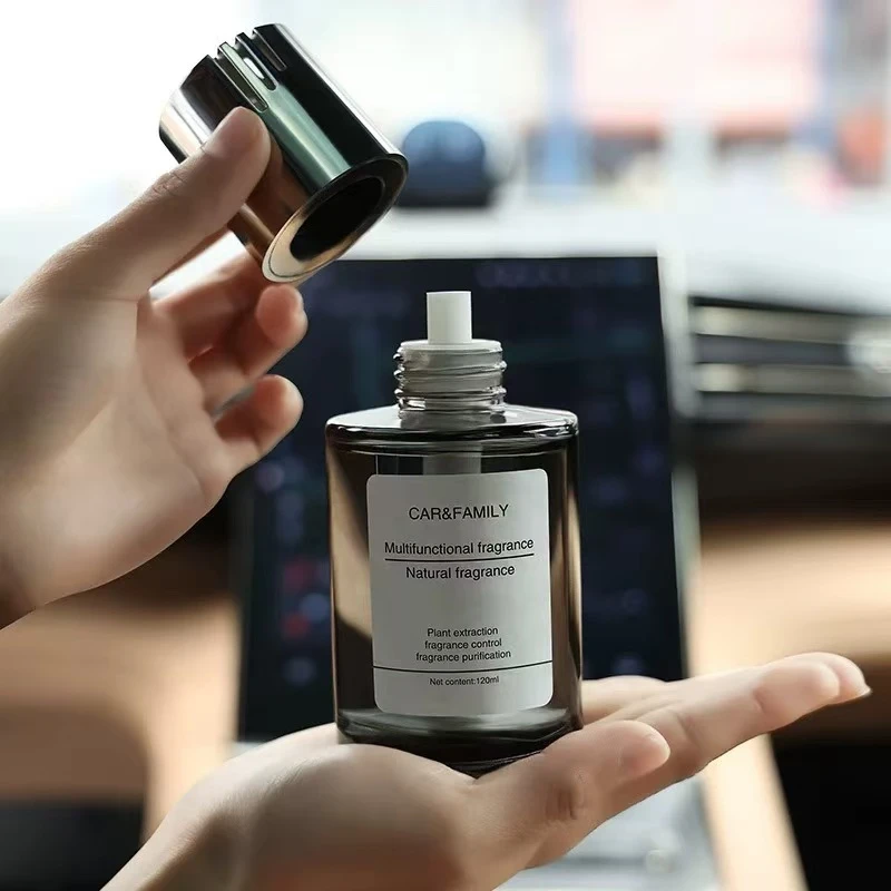 8603【车载香薰】定制银色盖汽车香水车用轻奢持久留香车内除异味