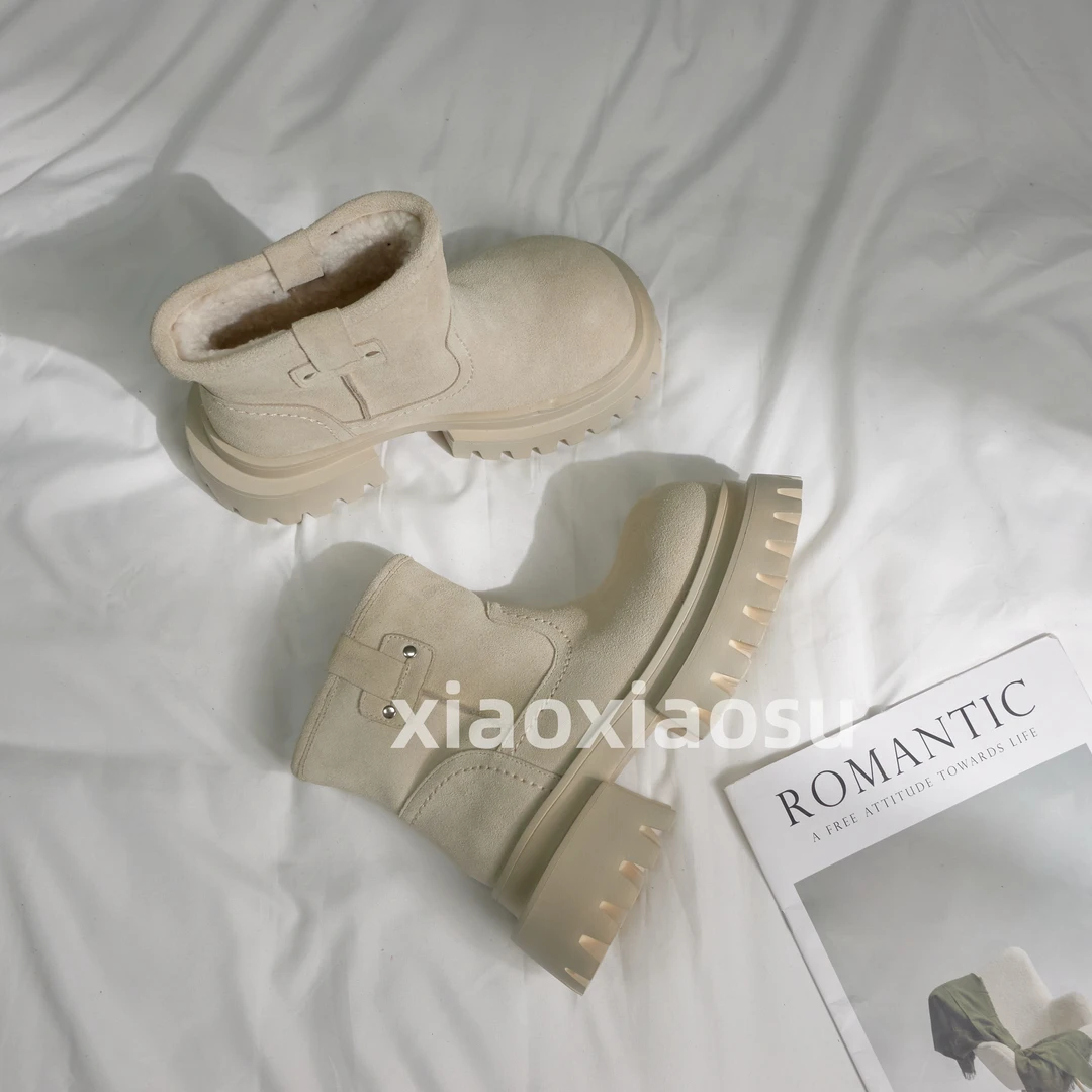 小小苏【希瓦娜】短靴厚底百搭新品时尚英伦风加绒秋冬雪地靴女圆头