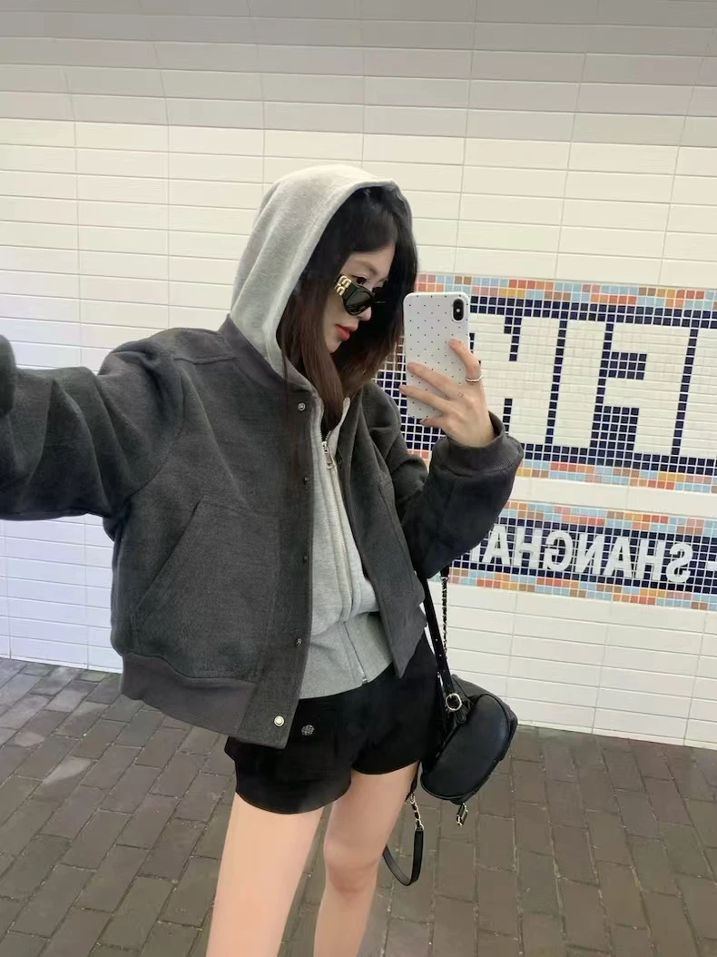 【运补6-8】立领卡其色棒球服短外套女春季新款短款气质夹克上衣