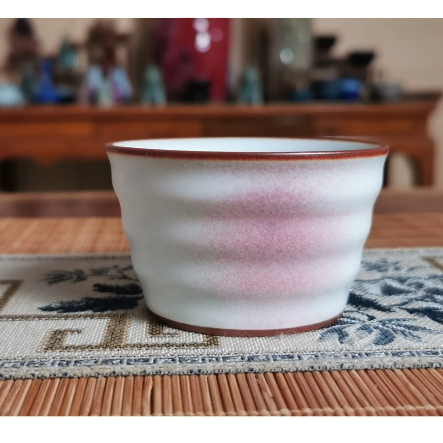 钧瓷白釉带粉玄纹杯 茶器茶杯主人杯 纯手工原矿釉纯天然窑变釉色