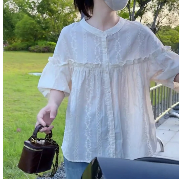 国风洋气绣花短袖蕾丝衬衫女2024夏季新款法式别致设计感花边上衣