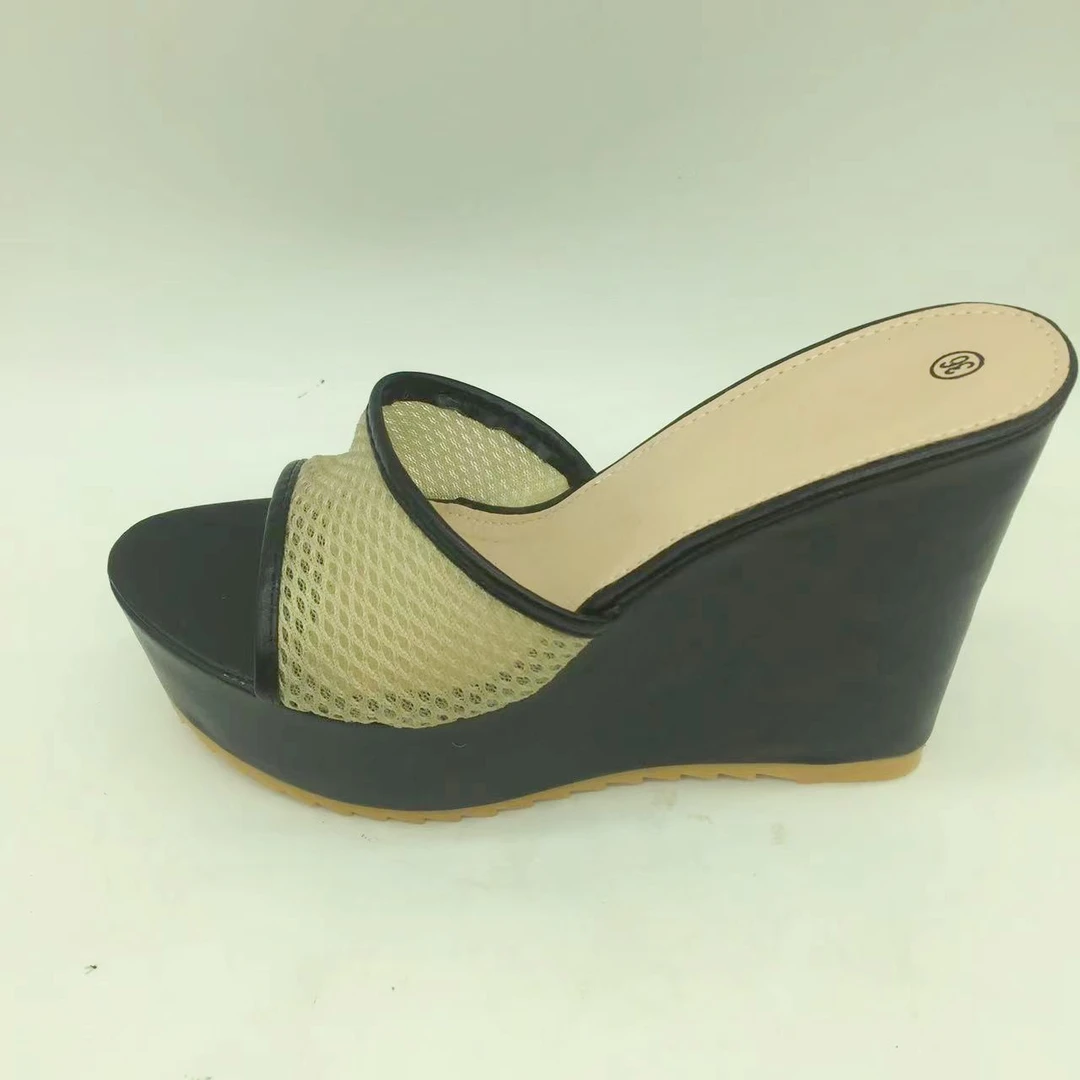 凉鞋女2024新款坡跟超高跟防水台时尚休闲百搭女士夏季黑色凉拖鞋