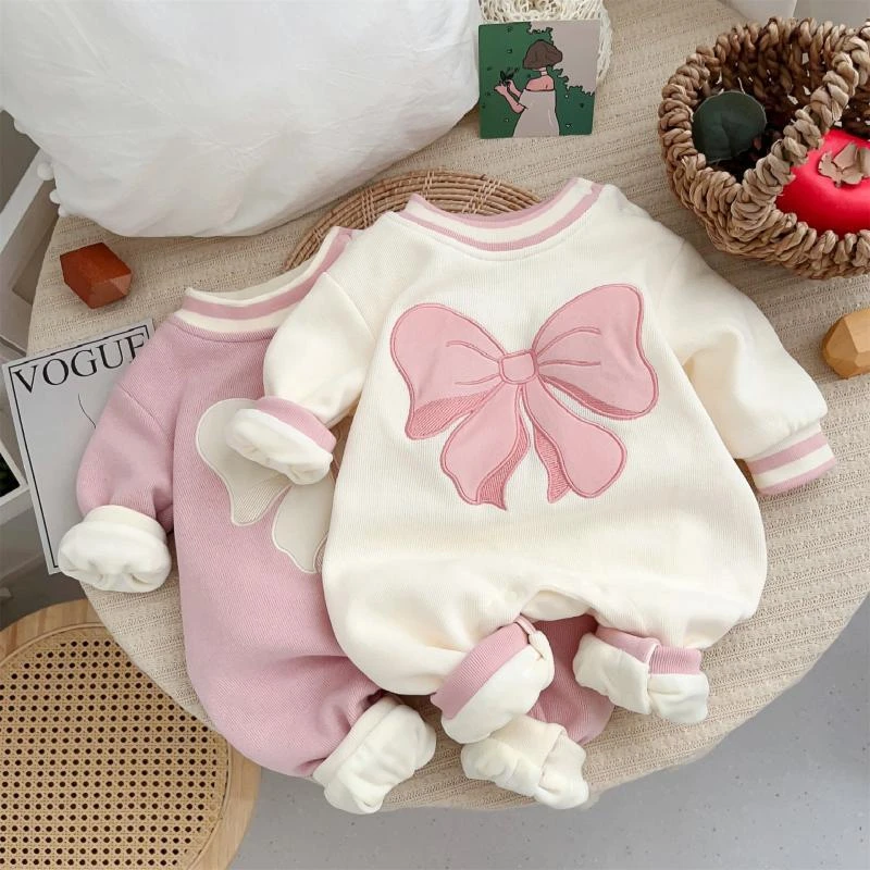 女宝宝连体衣冬装加加厚哈衣婴儿蝴蝶结公主风长袖爬服保暖衣服