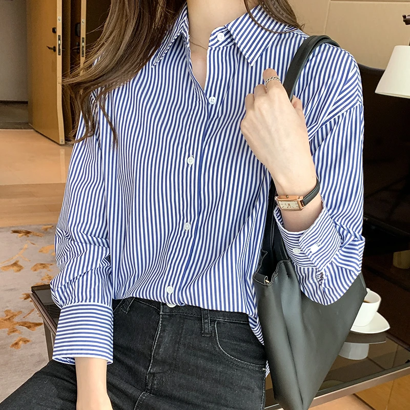 条纹衬衫女新款韩版宽松内穿外搭职业衬衣百搭棉上衣