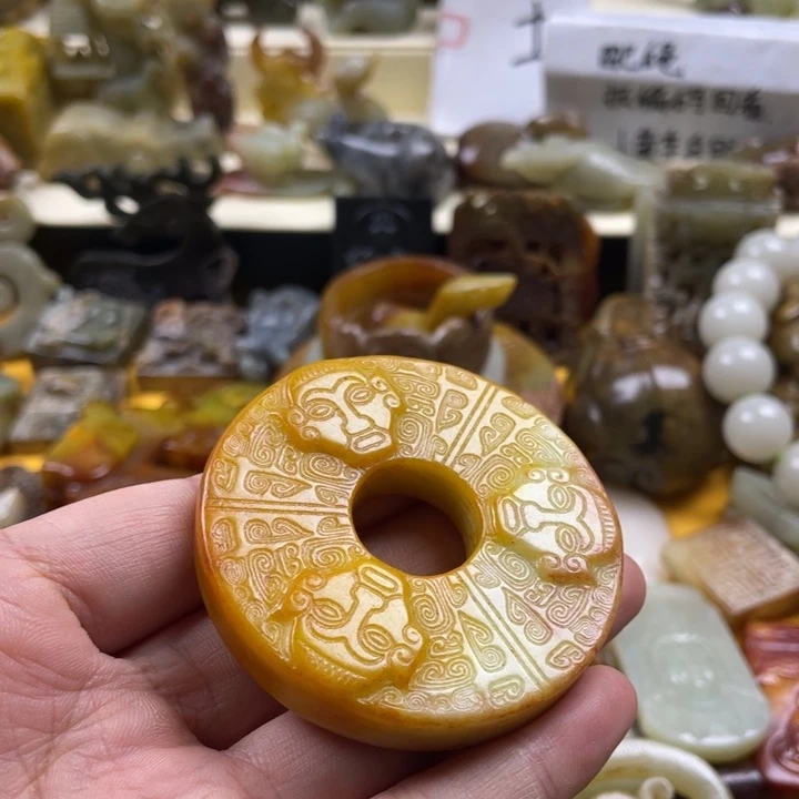 蛇纹石玉颈饰未镶嵌133