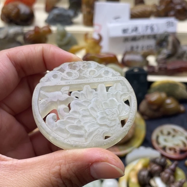 蛇纹石玉颈饰未镶嵌44