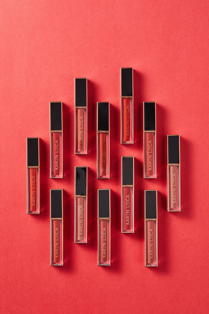 黑金小方管轻雾丝绒唇釉