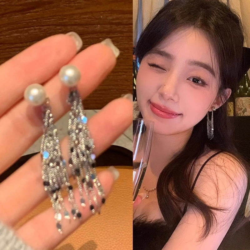 新款亮片流苏耳环个性冷淡风时尚耳钉耳坠感百搭耳饰