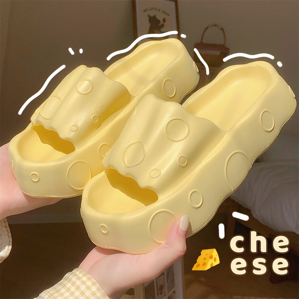 细细条 趣味可爱芝士厚底拖鞋夏季踩屎感居家防滑女士室内EVA凉拖