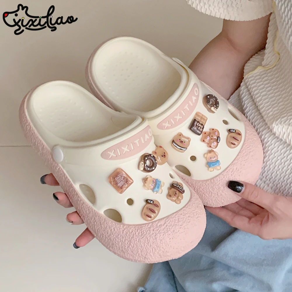 细细条 可爱咖色小熊洞洞鞋ins潮拼色夏季女士时尚户外包头凉拖鞋