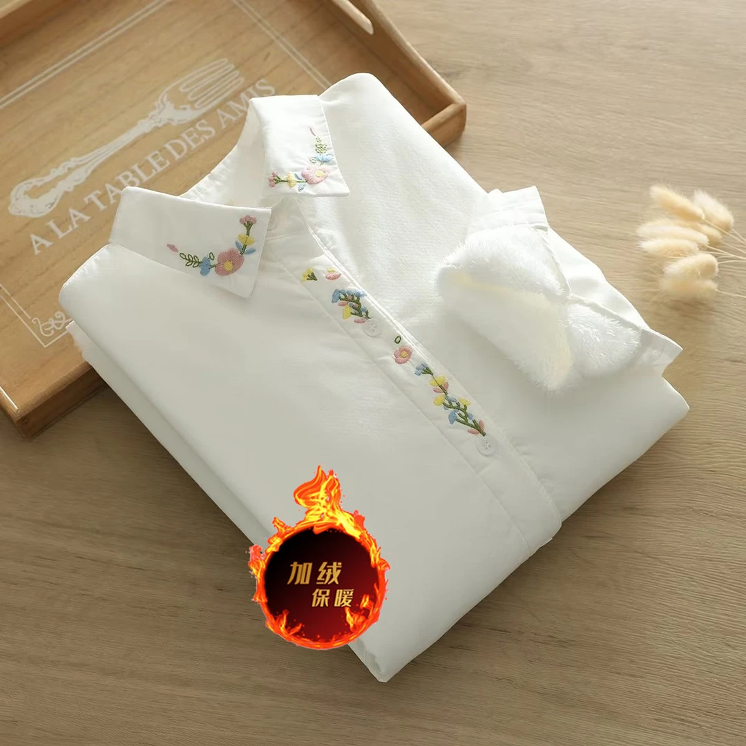 秋冬季加绒白衬衫女文艺绣花领子漂亮别致加厚保暖长袖衬衣