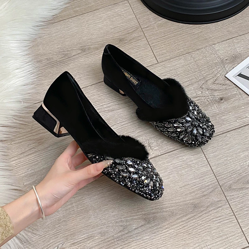 2024冬季新款方头浅口水钻单鞋女加绒保暖百搭粗跟中跟水貂毛毛鞋