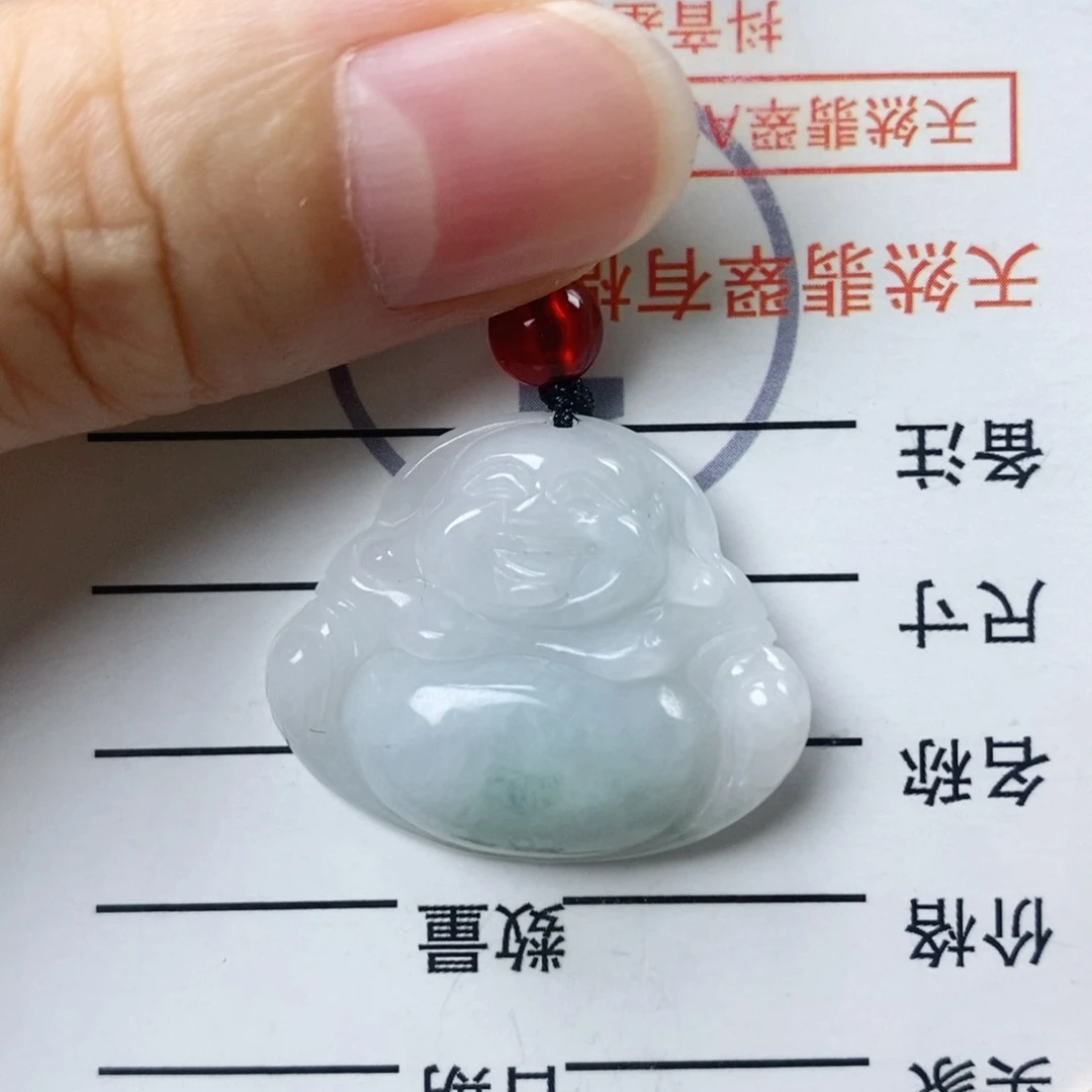 翡翠颈饰未镶嵌佛公