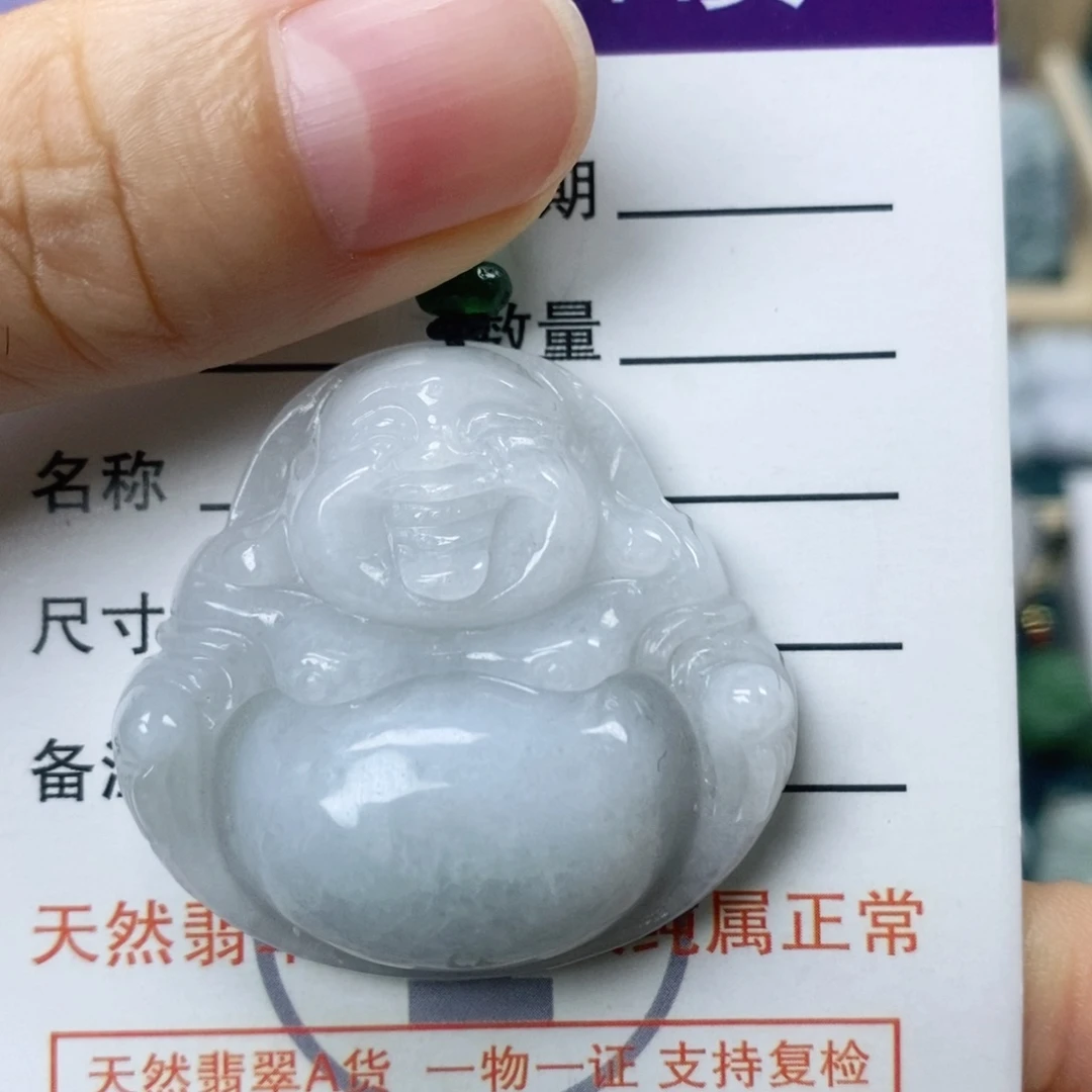 翡翠颈饰未镶嵌佛公
