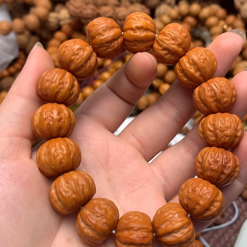 全品京八棱核桃手串1.6-1.7左右红皮猴头核桃手串男飞碟京八棱