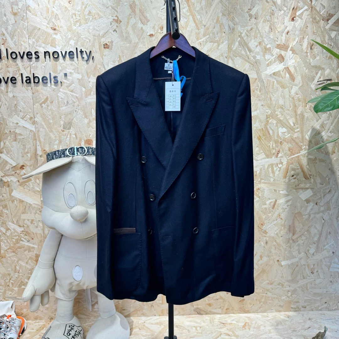 全新未使用 lv 路易威登 黑色双排扣 口袋 西服 54码 ys000033