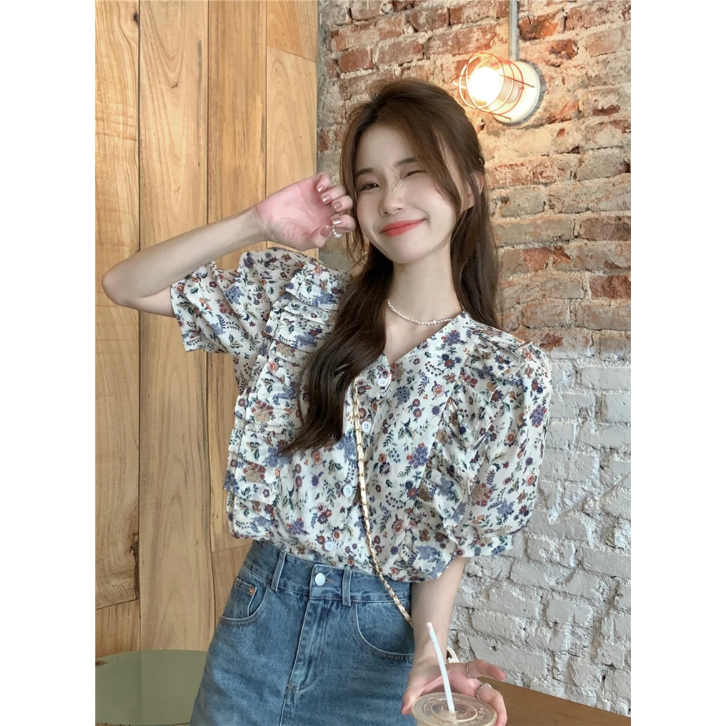 法式荷叶边碎花上衣短袖新款夏季韩系衬衣设计感小众复古衬衫