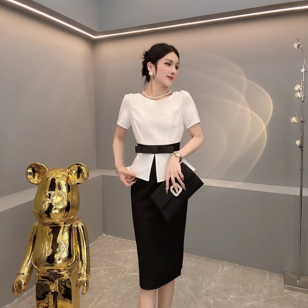 夏季法式轻奢名媛职业显瘦女神范修身时尚气质包臀女装连衣裙