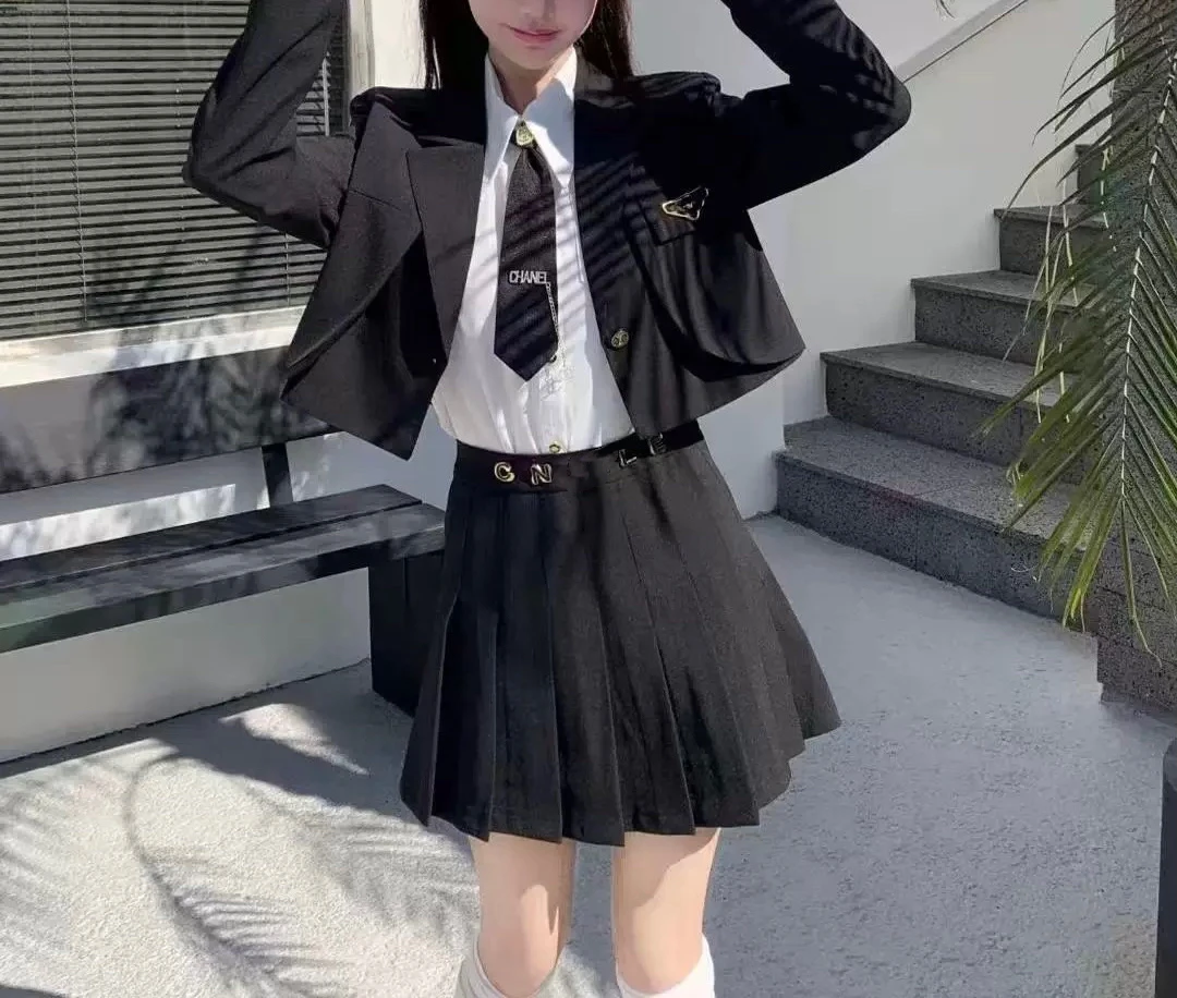 西装外套两件套百褶半身裙女春装气质名媛高级感减龄套装 8568