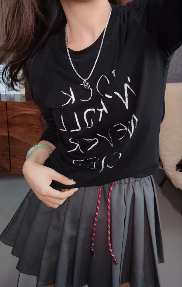 水立坊韩版简约字母印花休闲百搭长袖打底衫t恤 7255