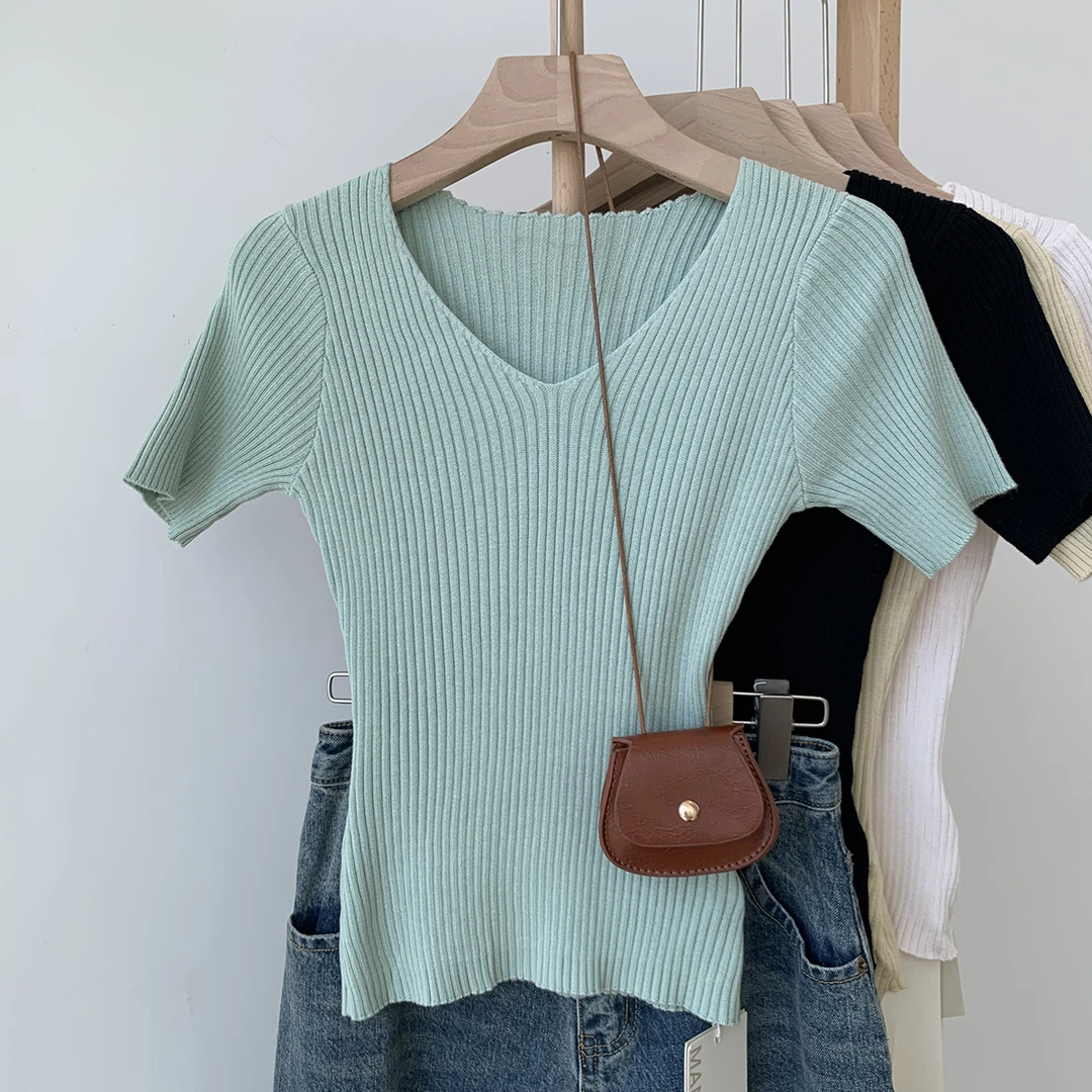 修身V领针织衫上衣女2025夏季简约气质薄款气质小个子打底短袖T恤