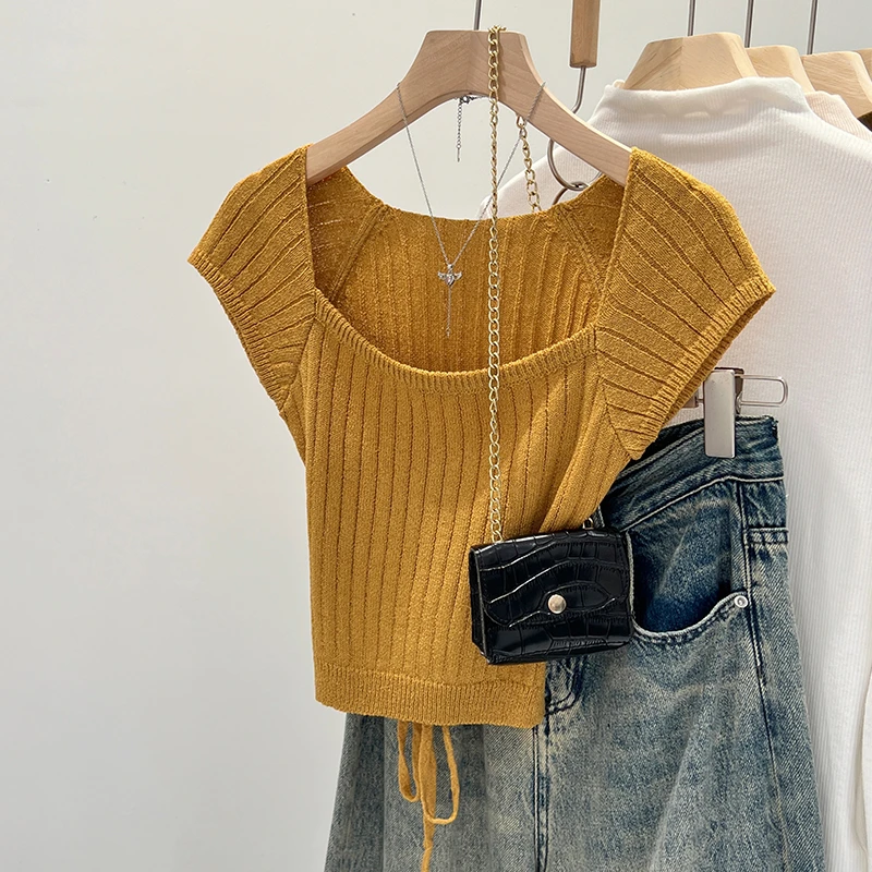 露腰系带不规则高级感坑条方领短袖针织衫女夏季新款修身短款上衣