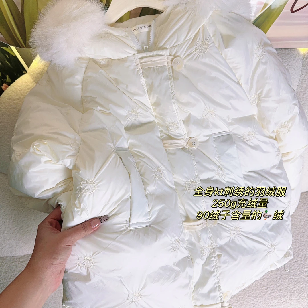 超级好看全身kt刺绣高充绒量羽绒服