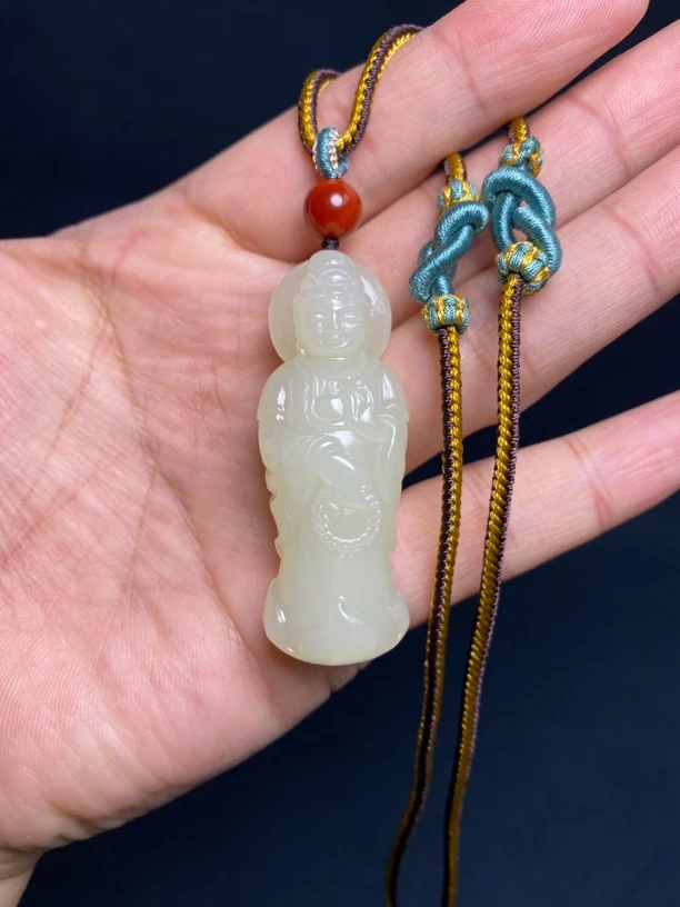 和田玉观音吊坠挂件 尺寸54x20.6x15mm重26g