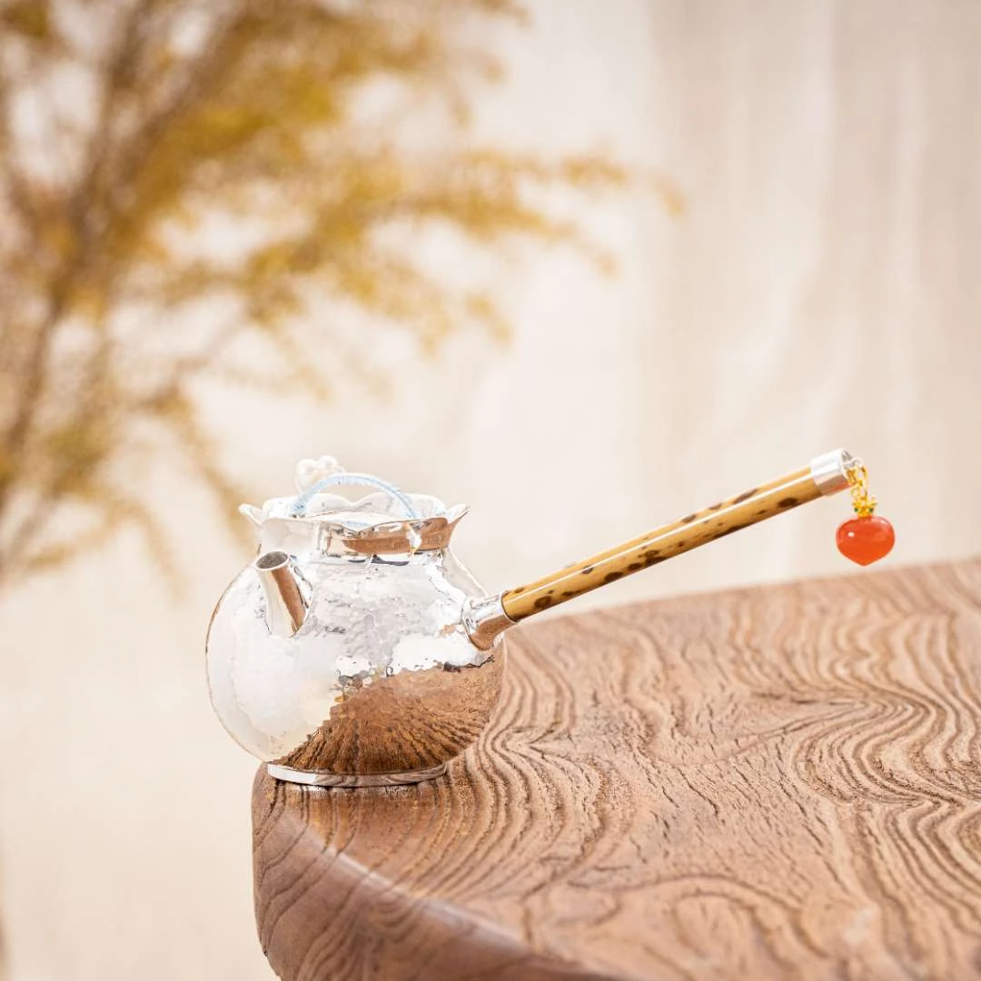 名匠优选手工艺品花边竹侧把银壶泡茶壶锤纹木把泡壶SWA3046