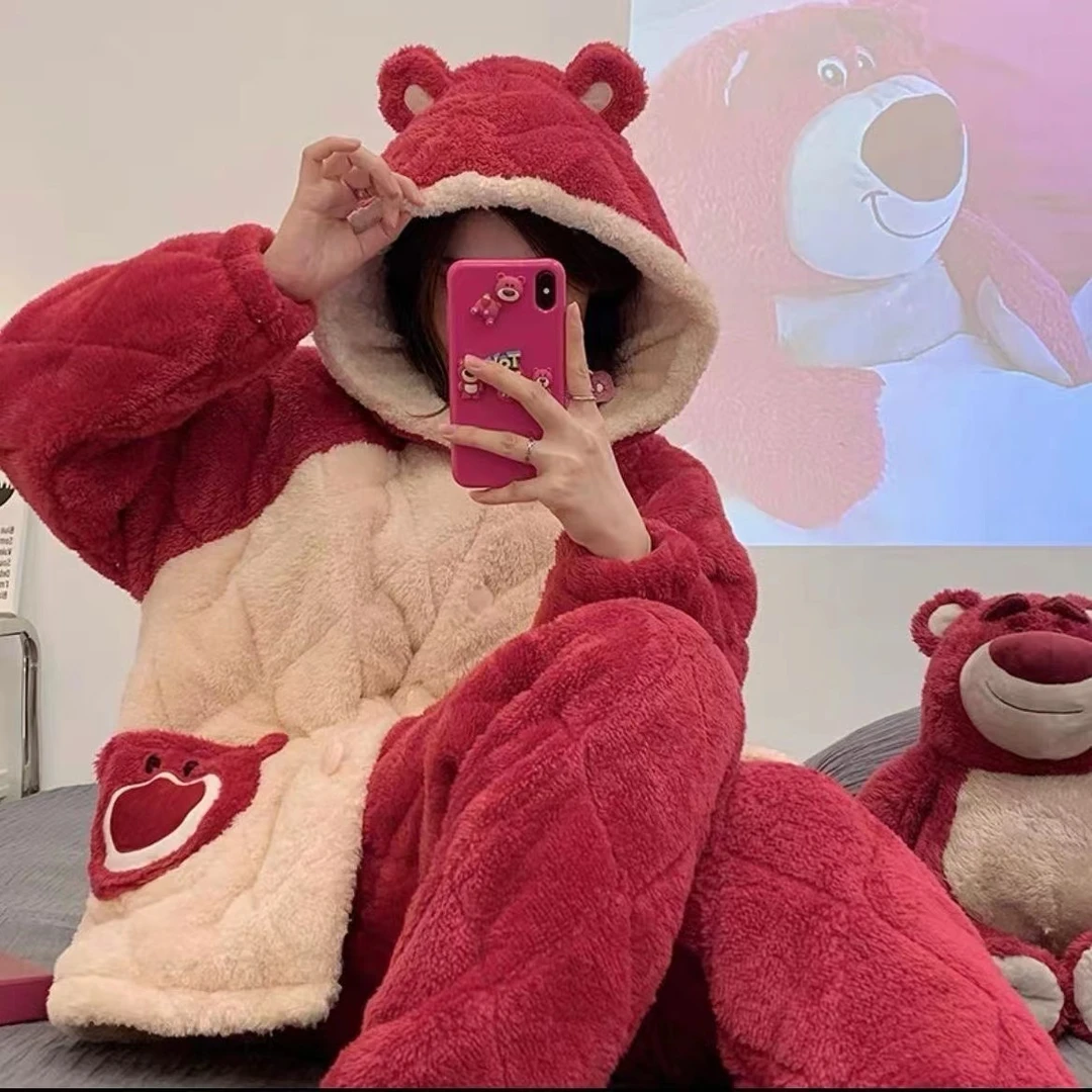 女装冬季三层加厚珊瑚绒夹棉睡衣卡通家居服长袖保暖连帽加绒套装