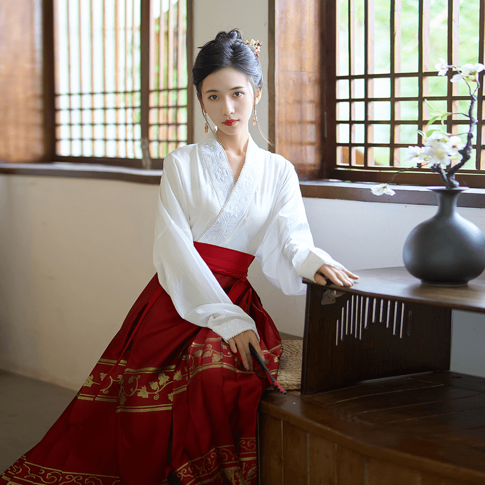 原创明制汉服女改良飞机袖新中式国风马面裙织金婚服日常春夏古风