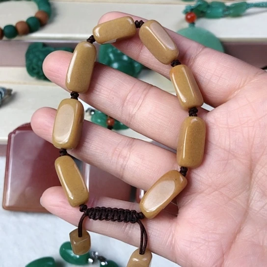 石英质玉手链未镶嵌