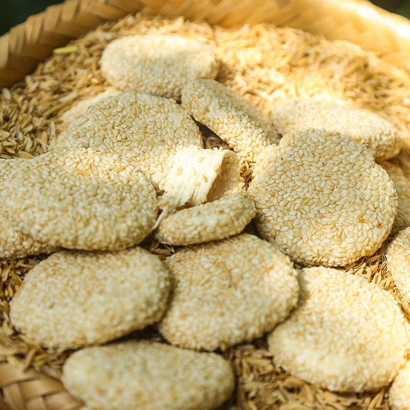 正宗纯手工麦芽糖叮叮糖饴糖传统非遗小吃温州芝麻糖饼温州驼背翁