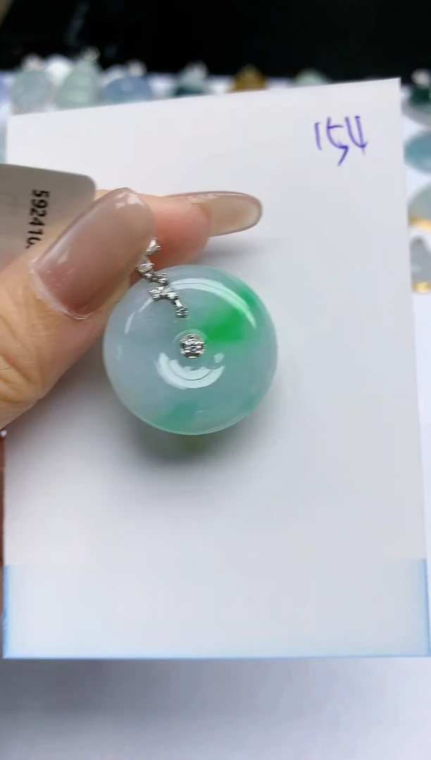 【闪购商品】翡翠颈饰18K金镶嵌天然A货翡翠 154