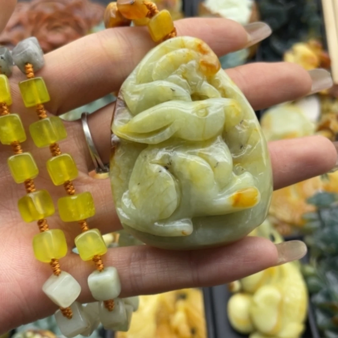 【闪购商品】蛇纹石玉颈饰未镶嵌