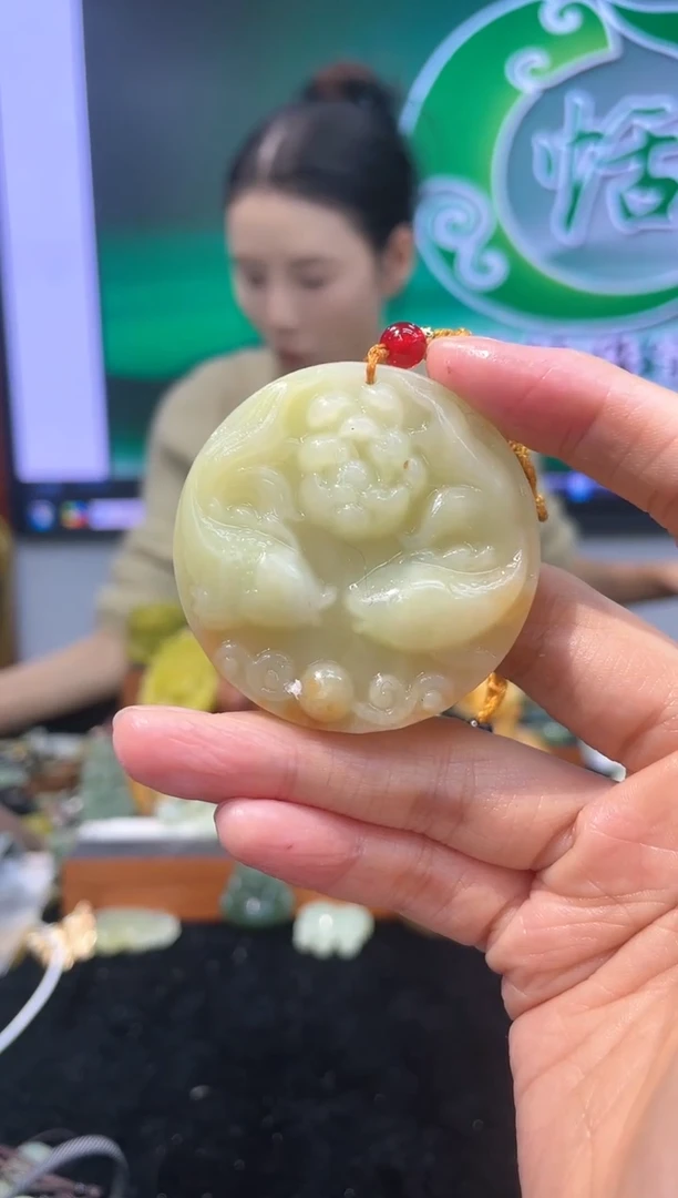 【闪购商品】岫玉吊坠未镶嵌·