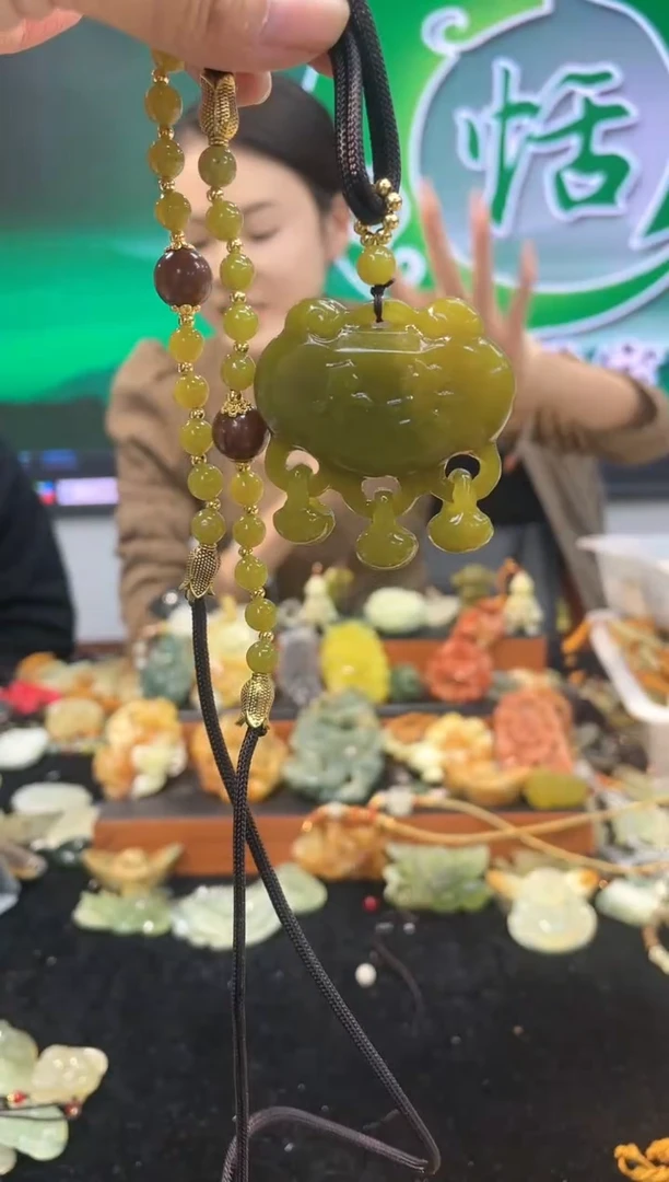 【闪购商品】岫玉吊坠未镶嵌多样性发货*拍一发一