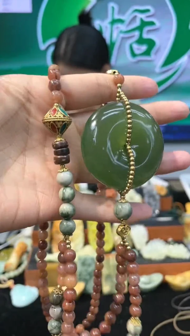【闪购商品】岫玉吊坠未镶嵌·