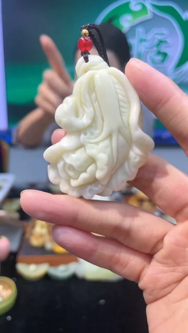 【闪购商品】岫玉吊坠未镶嵌·多样性发货*拍一发一