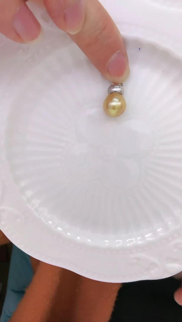【闪购商品】海水珍珠吊坠(不含链)银S925镶嵌11mm左右 南洋金珠