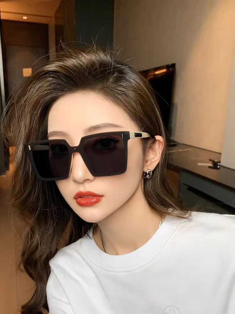0715时尚百搭男女同款潮流显瘦太阳镜墨镜防紫外线夜视开车镜女款