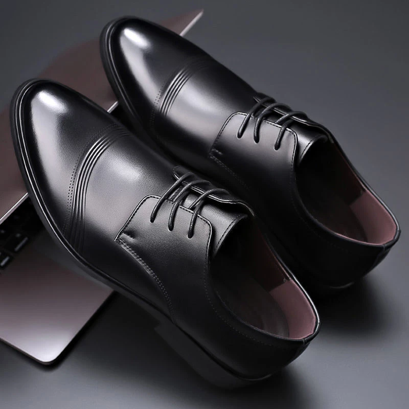 2025夏季新款男士皮鞋韩版商务休闲透气皮鞋软底青年鞋子男