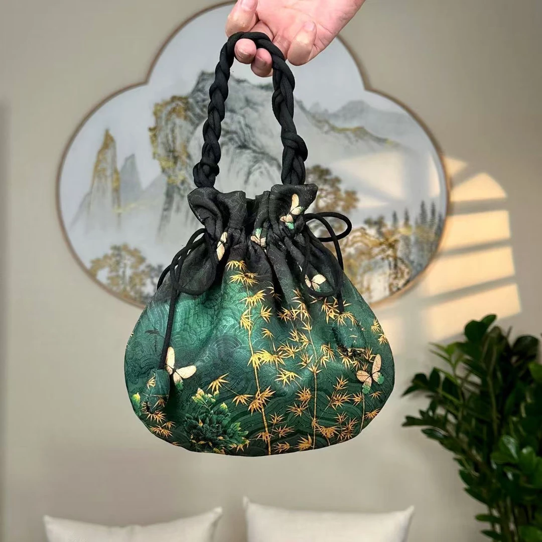 【新元气包】新中式龙鳞纹23*25可调节斜挎包实用小巧国风百搭复古