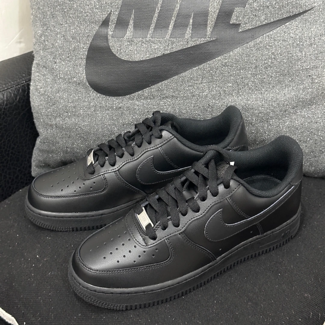 【等审核价】nike男子AF1黑武士空军一号板鞋CW2288-001