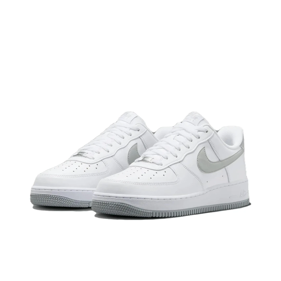 【就近门店发货】NIKE耐克男子AIRFORCE1空军一号板白灰FJ4146-100