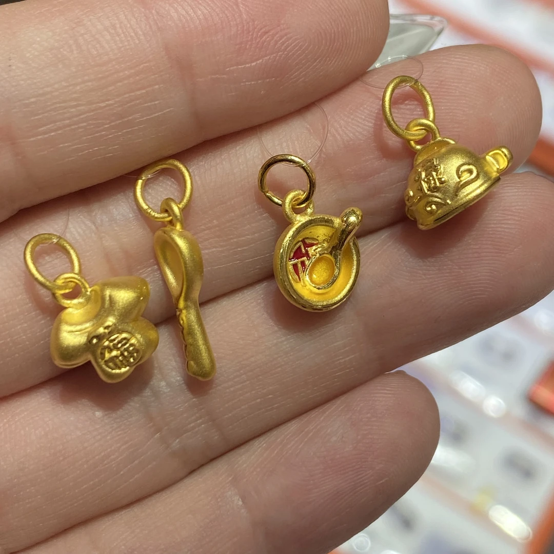 【衣食无忧】六桂福足金汤勺衣服帽子金碗宝宝周岁满月礼物